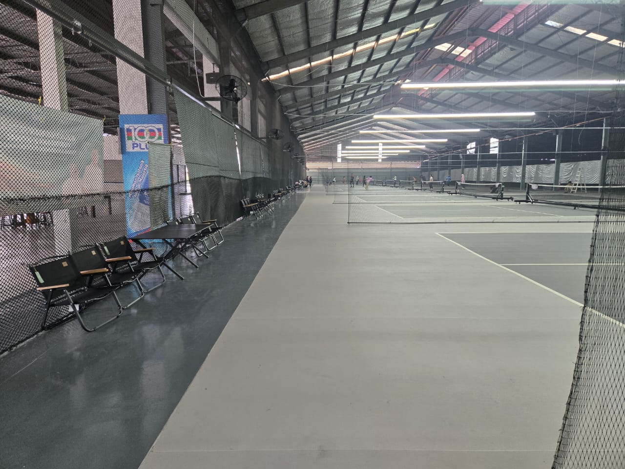 BORNEO SPORTS ARENA - Photo 2