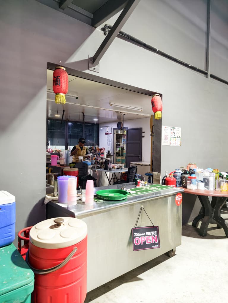 28 Sports Cafe - Photo 12