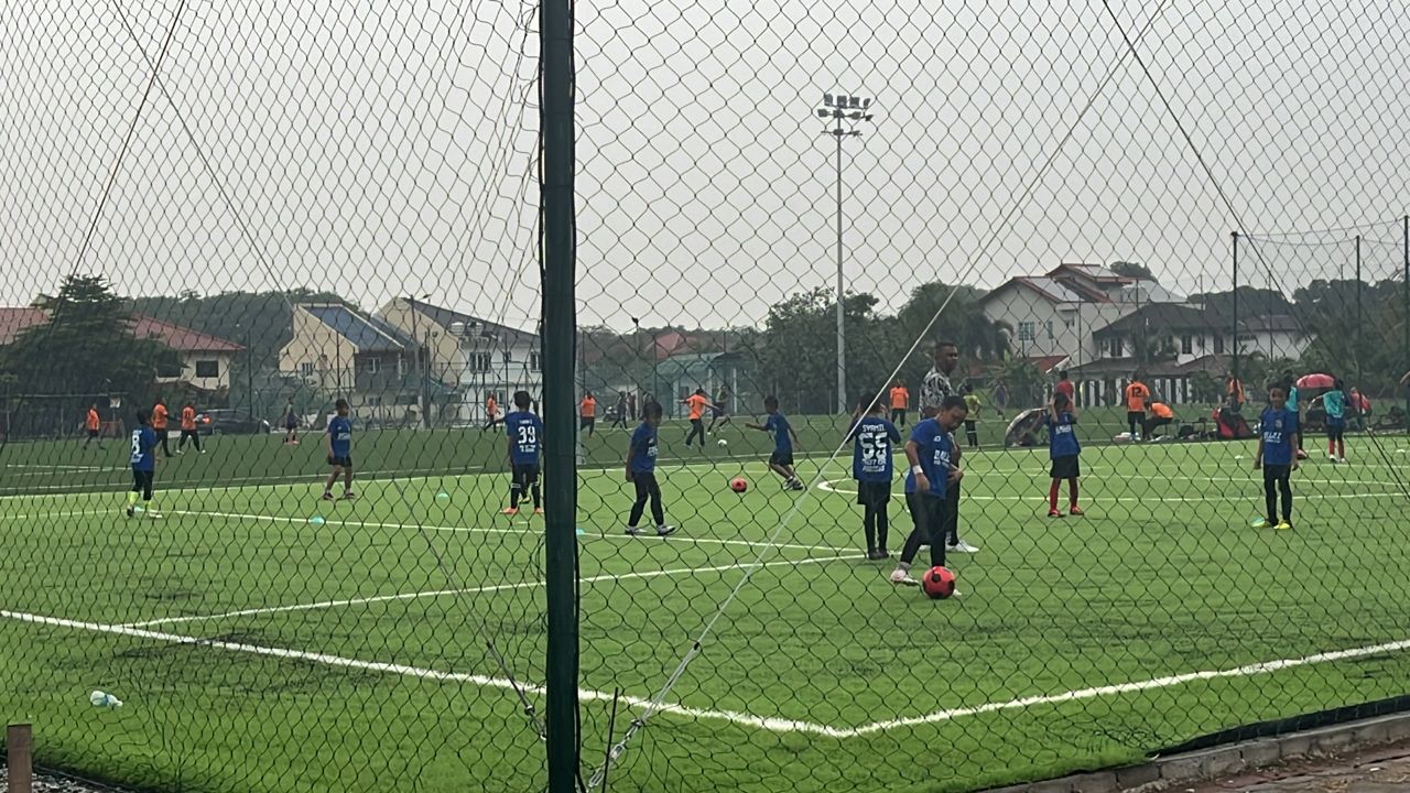 Andalas Sports Complex - Photo 4