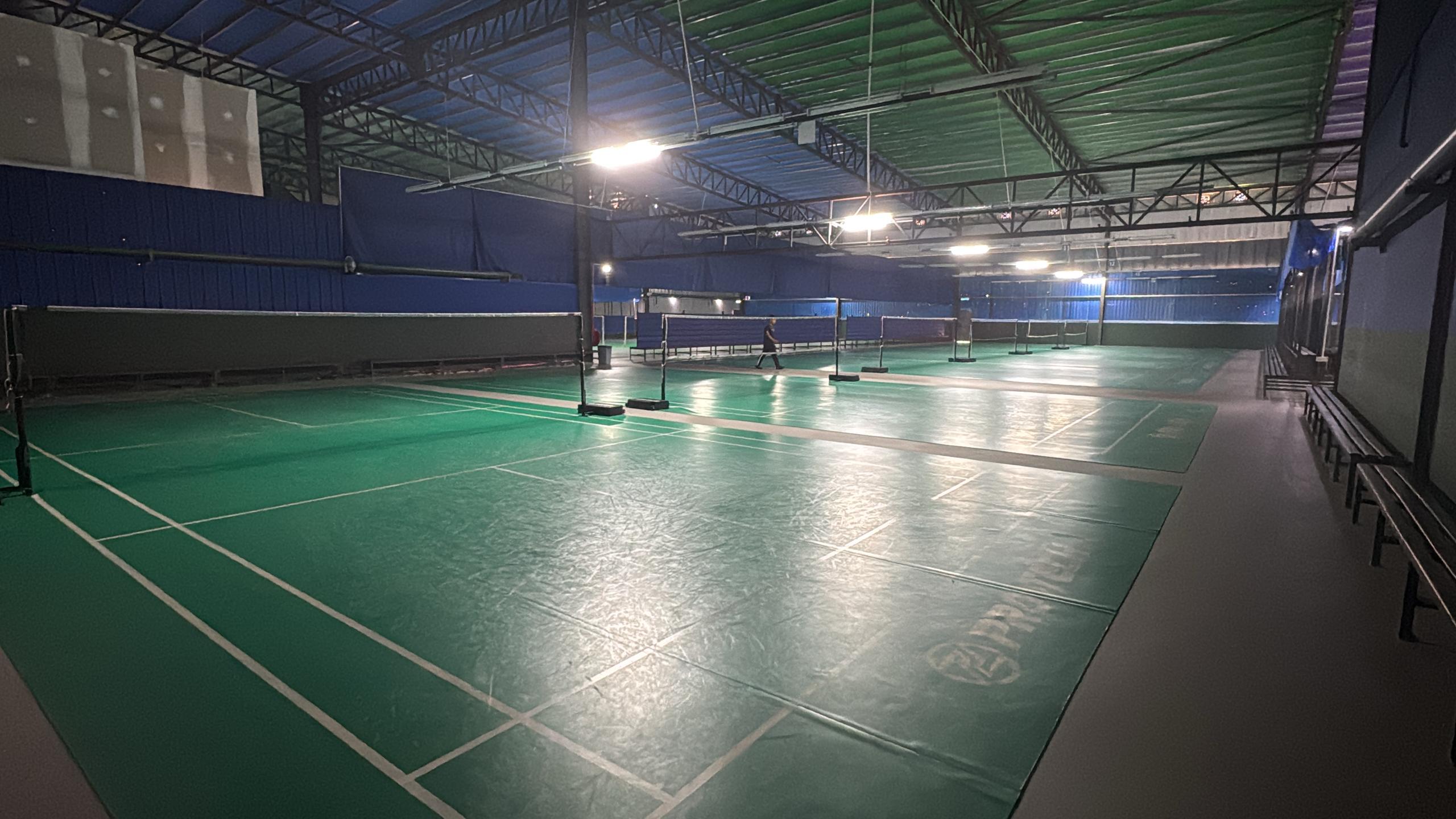 Kemuning Lakeside Badminton Centre - Photo 4