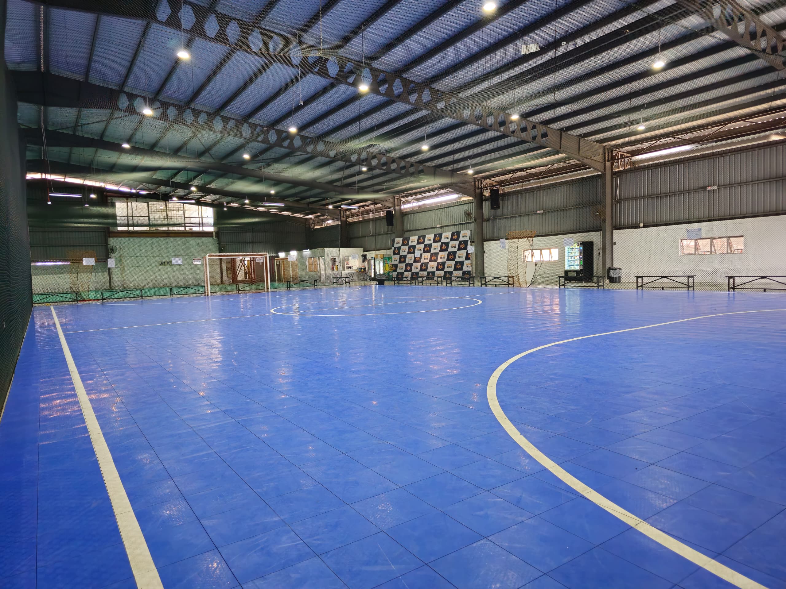 Kapten Futsal Melaka Mall - Photo 6