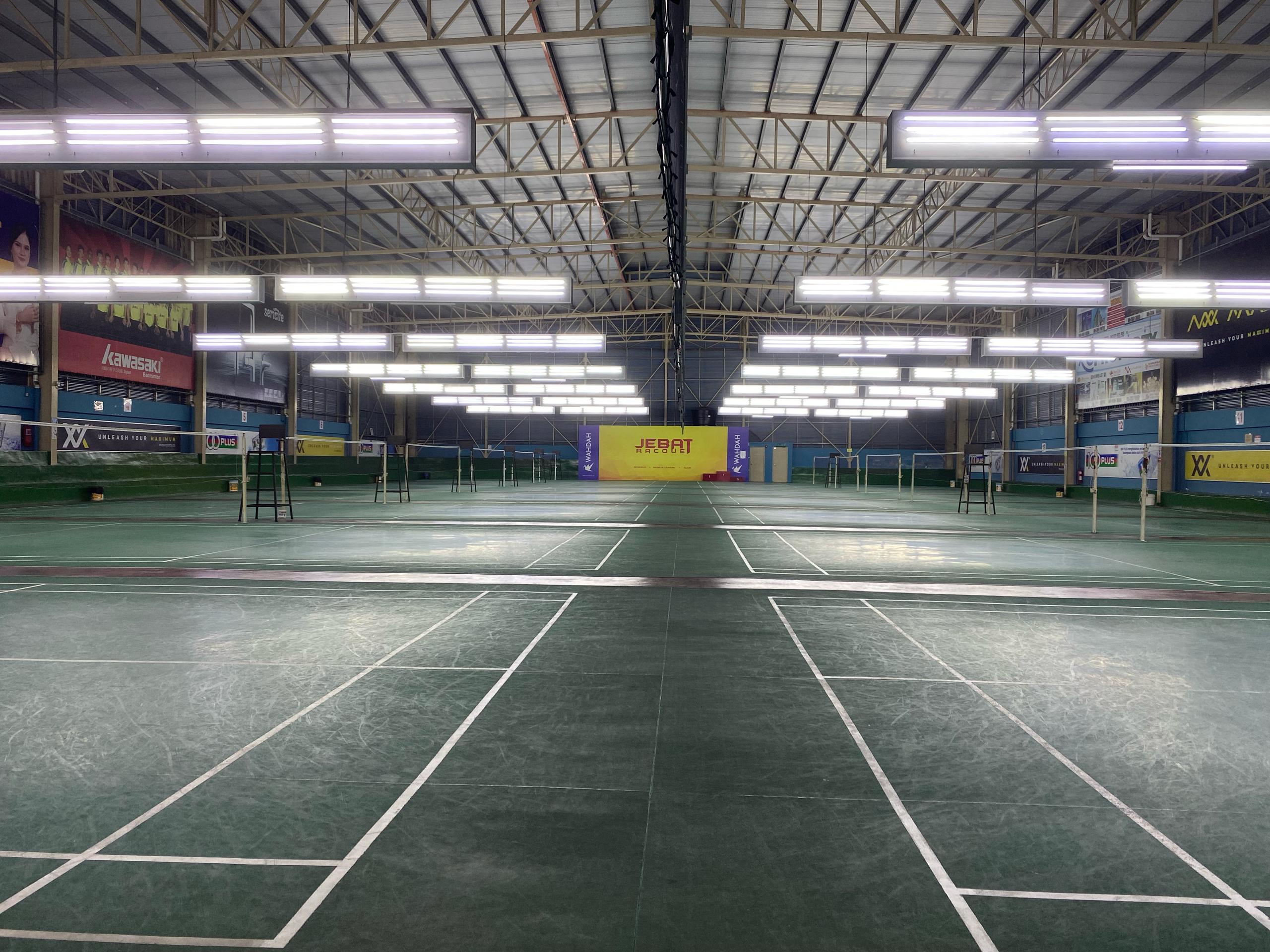 Jebat Racquet Sports Centre - Photo 17
