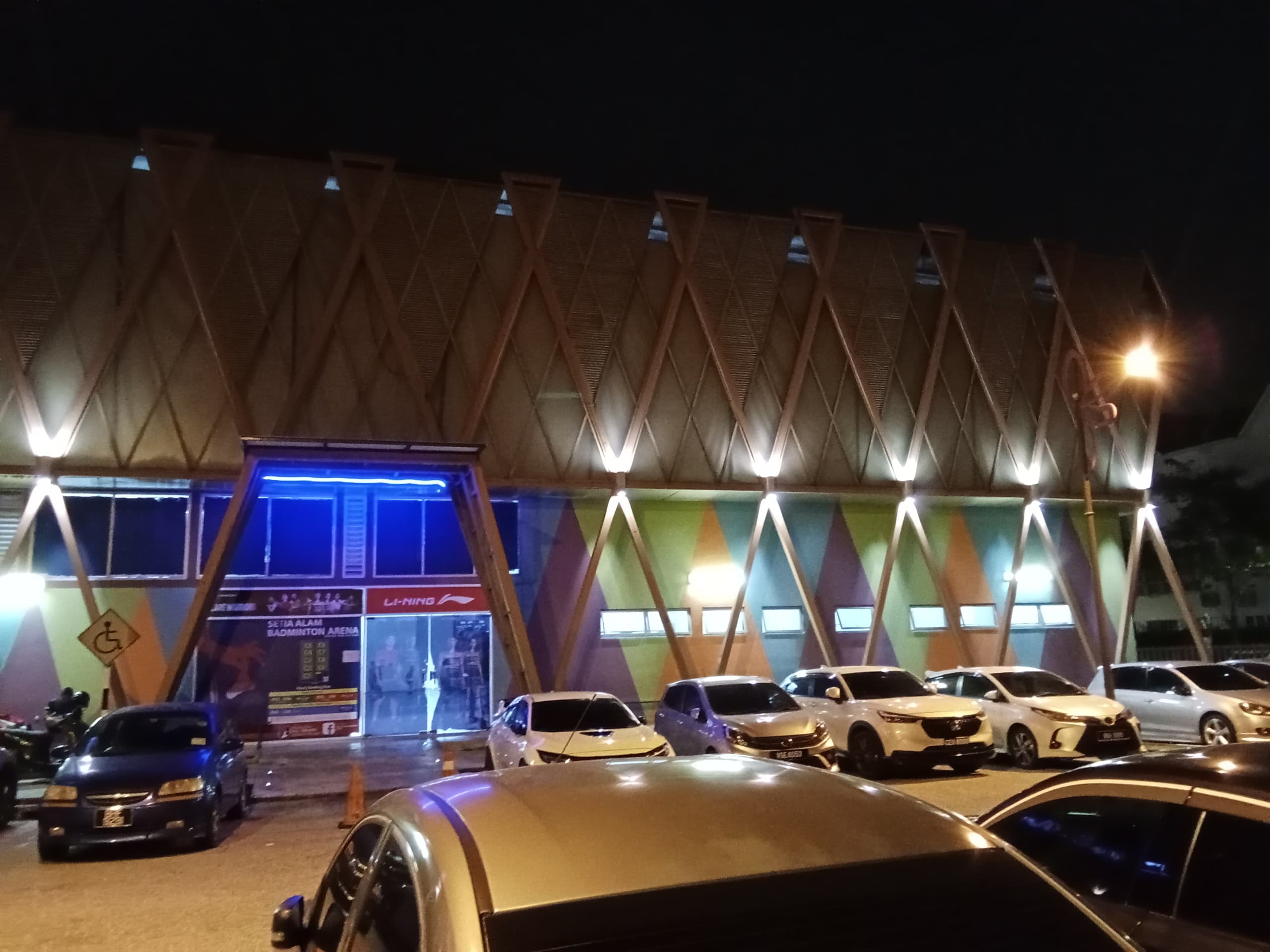 Setia Alam Badminton Arena - Photo 7