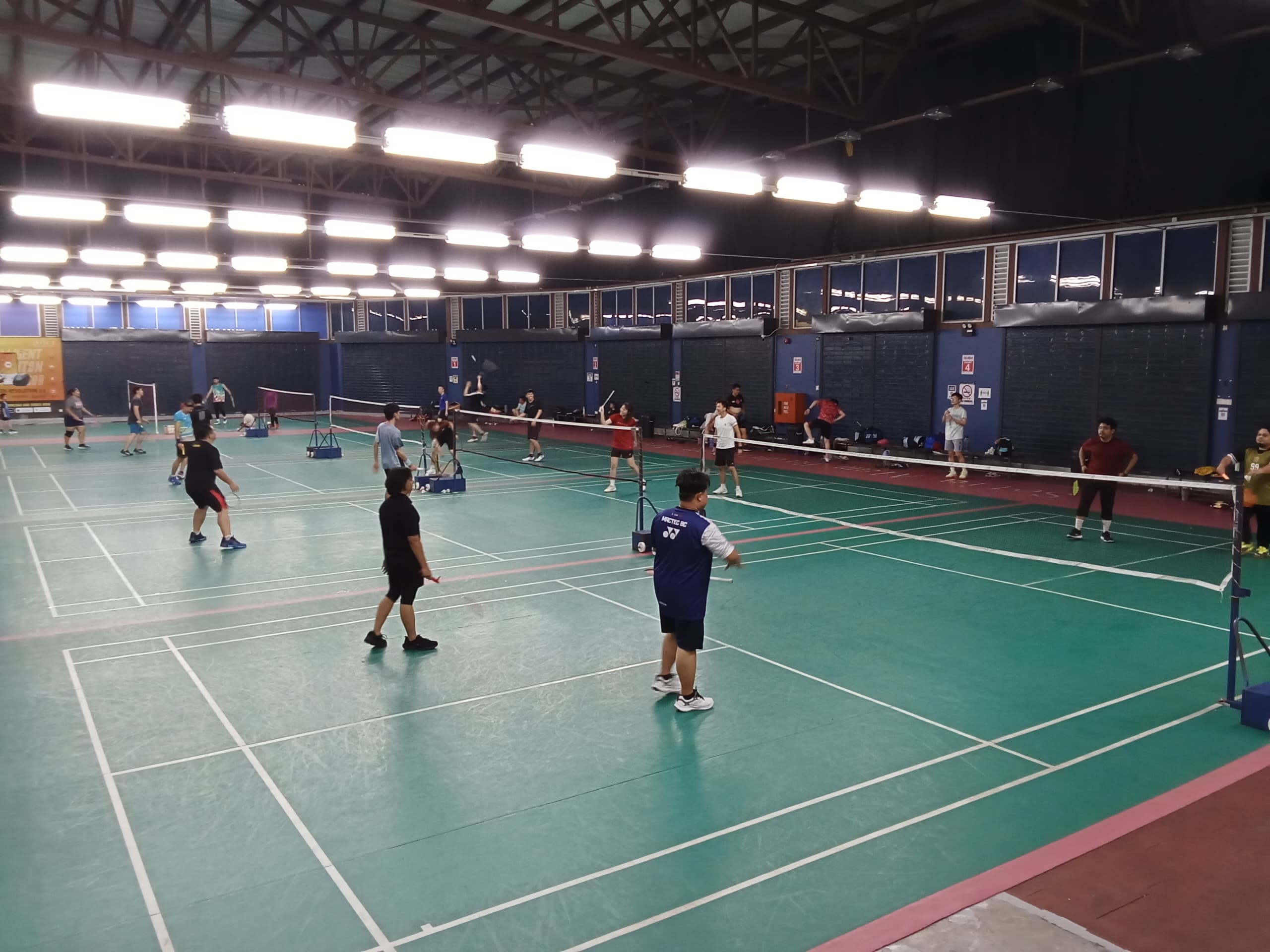 Setia Alam Badminton Arena - Photo 5