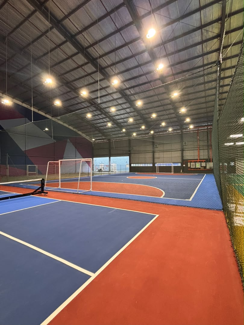 Kompleks Sukan UTeM Holdings - Photo 8