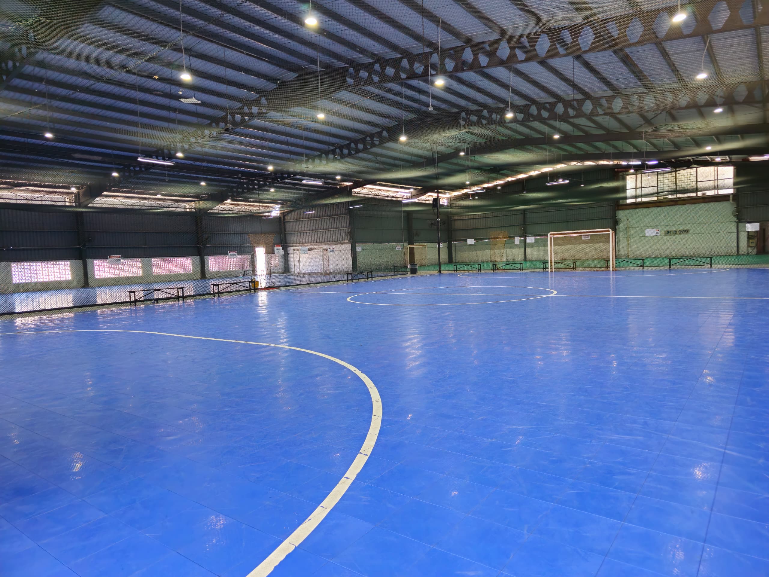 Kapten Futsal Melaka Mall - Photo 8